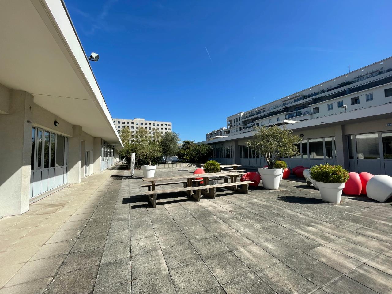 Bureau Villeurbanne 993m² Location bureau Villeurbanne Rhône OLBUR2421060 10